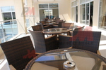 комфортни маси и столове за заведения от ратан